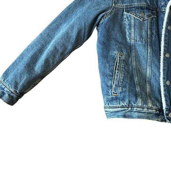 Gap Men's Sherpa Lined Medium Blue Denim Jean Trucker Jacket - Size Medium - Picture 4 of 9
